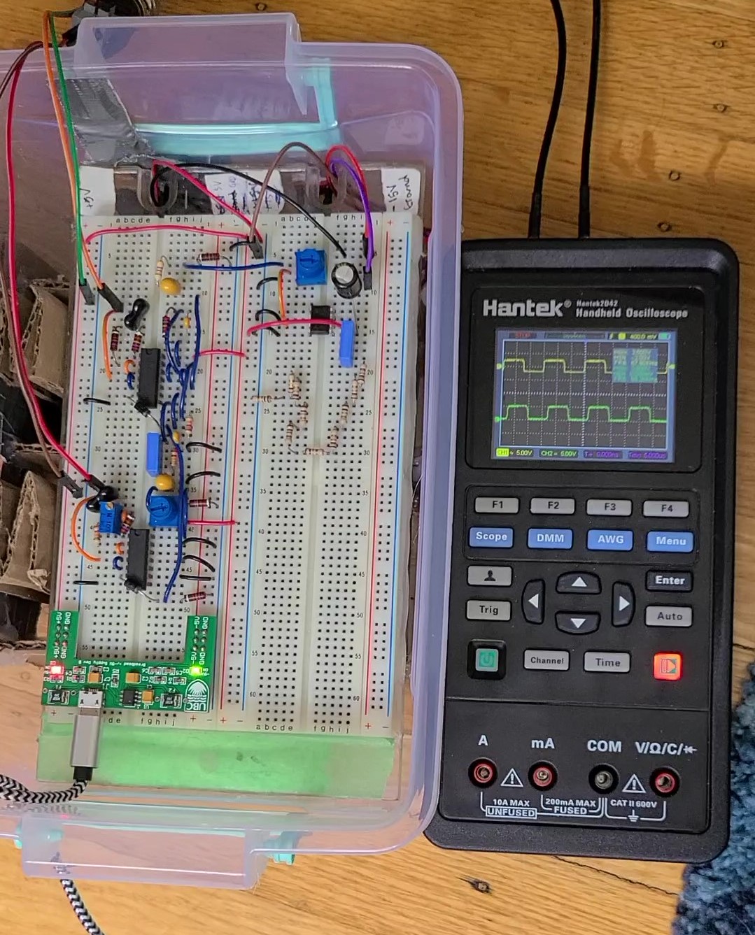 Oscilloscope connected to RC oscillators